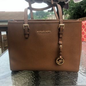 Michael Kors tote
